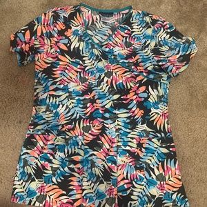 Cherokee scrub top